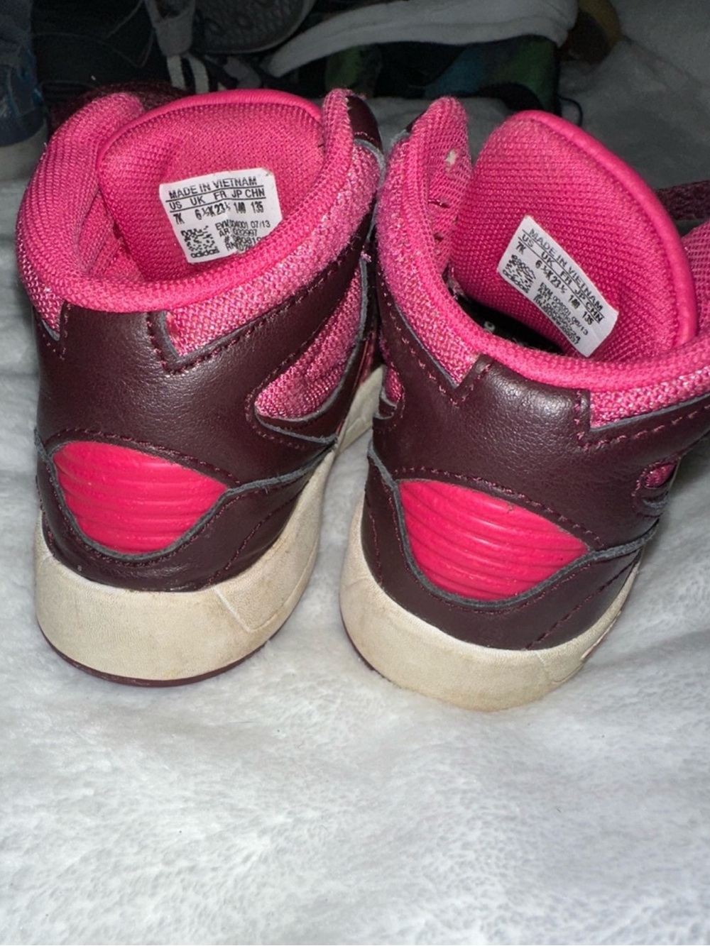 Bundle of SIX pair of adidas Kids Sneakers - Picture 16 of 16